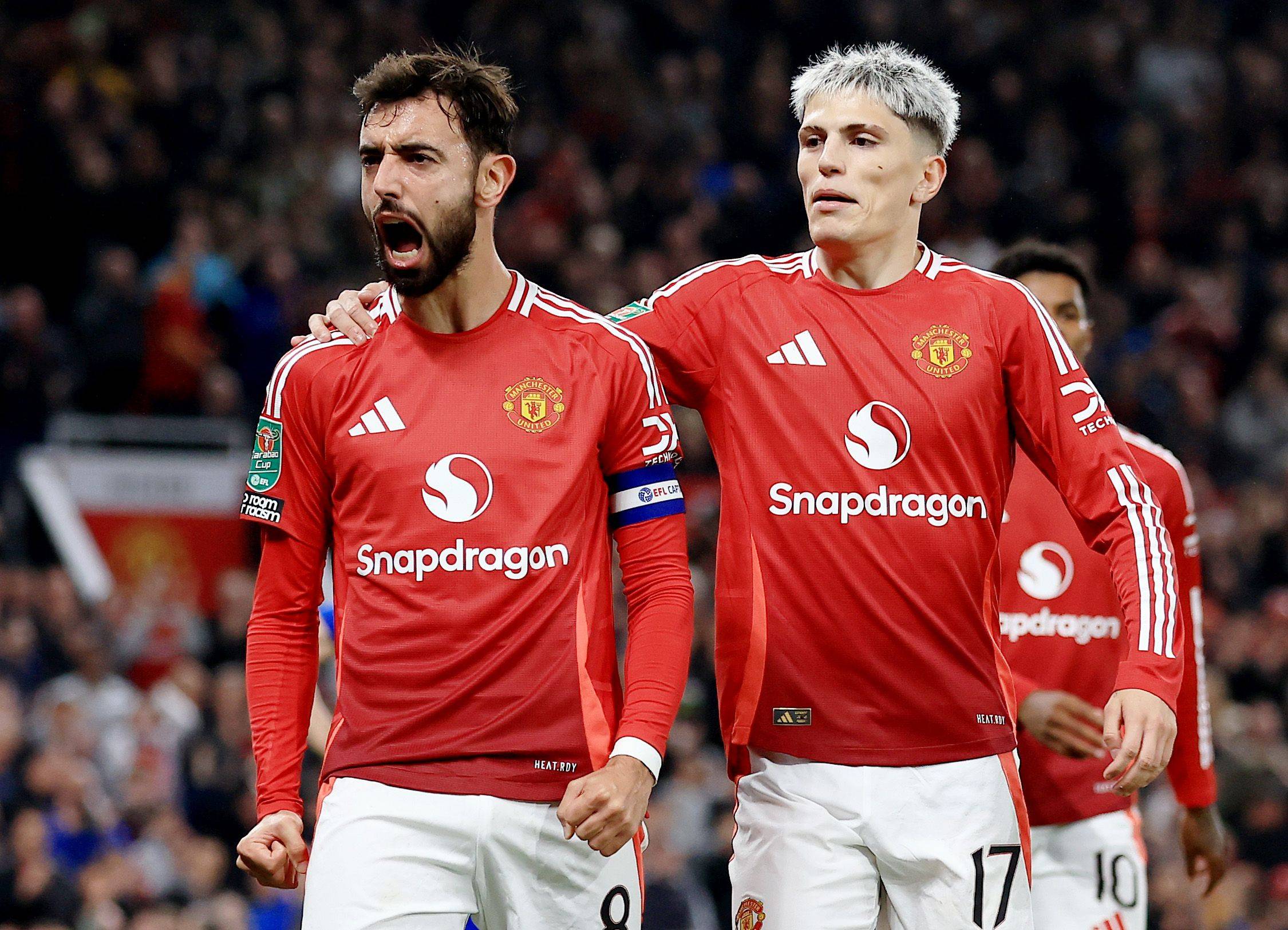 包含从梅西连续七场比赛得分超过挺进下一轮到转折点曼联豪取连胜，丹佛掘金围绕CBA常规赛状态回暖的词条